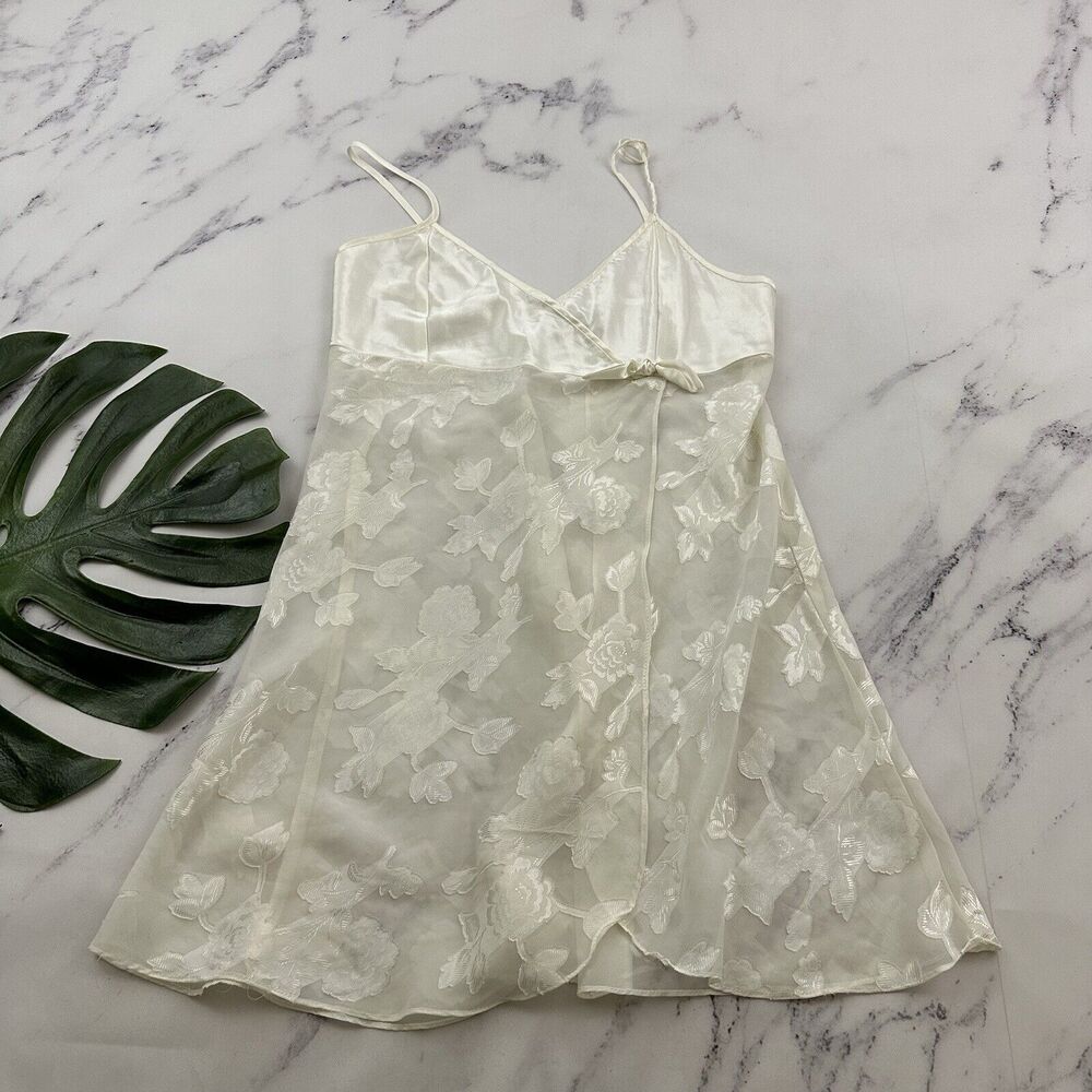 Elegant Cream Lace Pajama Dress
